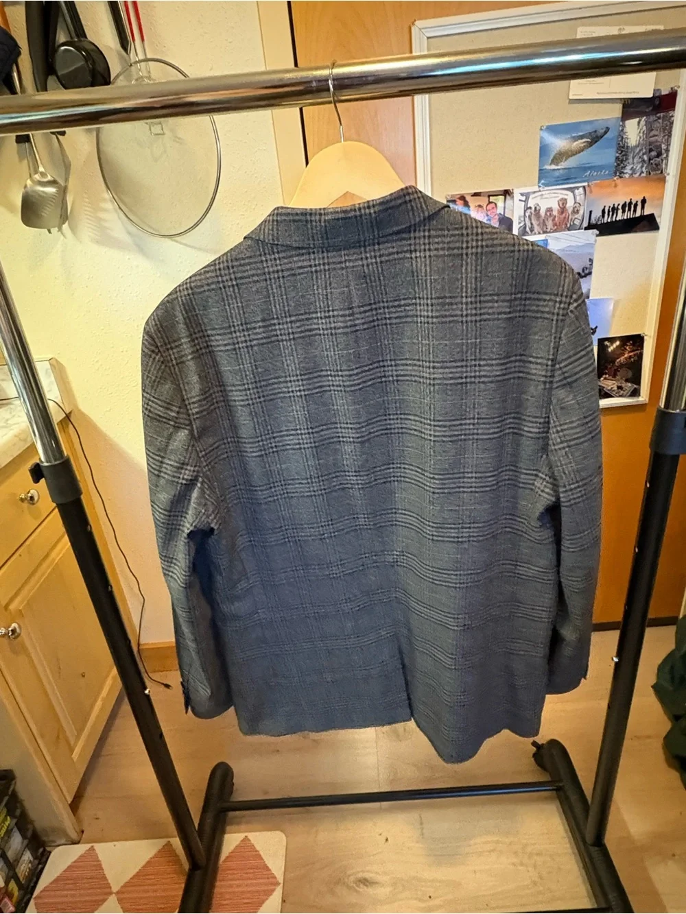 Lot of Two (2) Size 44R Men’s Blazers, Ben Sherman and Paisley & Gray